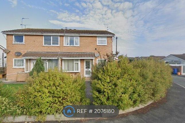 Thumbnail Maisonette to rent in Lilac Avenue, Rhyl