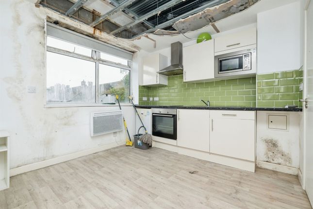 Studio S 118, Grand Square, Livingstone Road, Birmingham photo 2