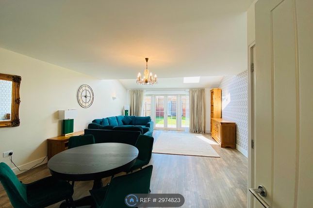 Wilfred Waterman Drive, Springfield, Chelmsford photo 3