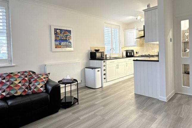 10 Trinity Court, The Esplanade, Sidmouth photo 4