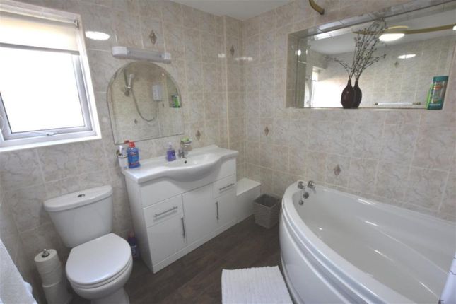 180, Seal Road, Bramhall, Stockport photo 5