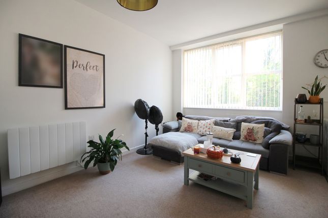 Trinity Court, Wokingham photo 4