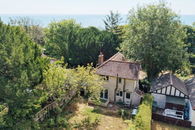 Keewadin, Undercliff Drive, Ventnor photo 2