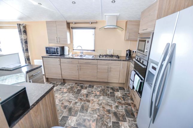 Mobile/park home for sale in Beach Road, Clacton-On-Sea, Essex