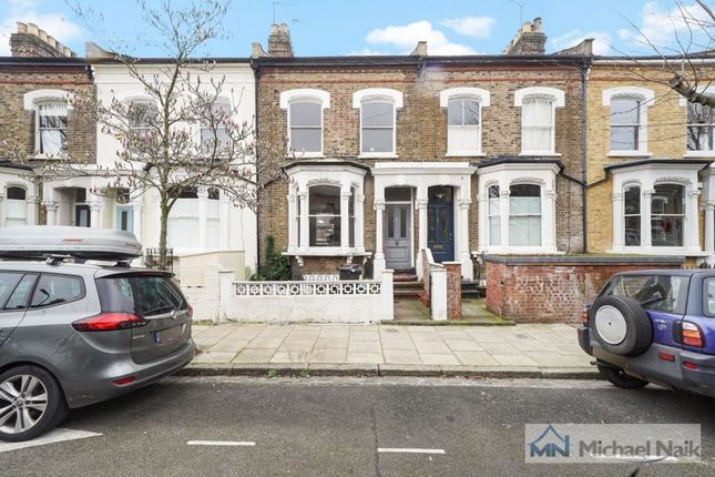 Terraced house to rent in Chesholm Road, Stoke Newington, London
