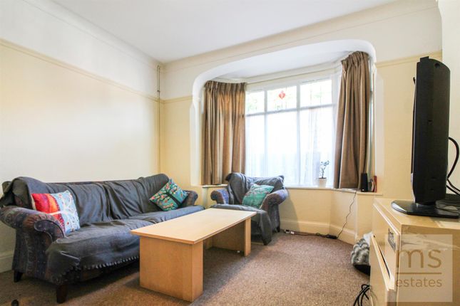 Harrington Drive, Nottingham photo 4