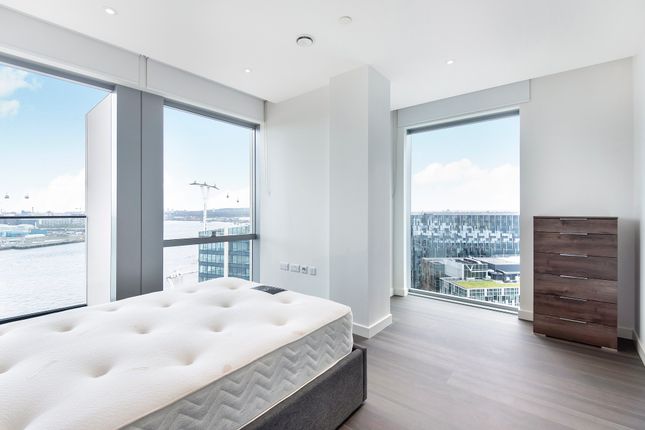 Flat for sale in No 1, 18 Cutter Lane, Upper Riverside, Greenwich Peninsula