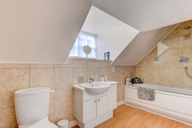 Flat for sale in Woodlands, Sleights, Whitby