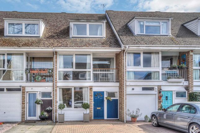 Bonners Babingtons SL7 Property For Sale From Bonners Babingtons 