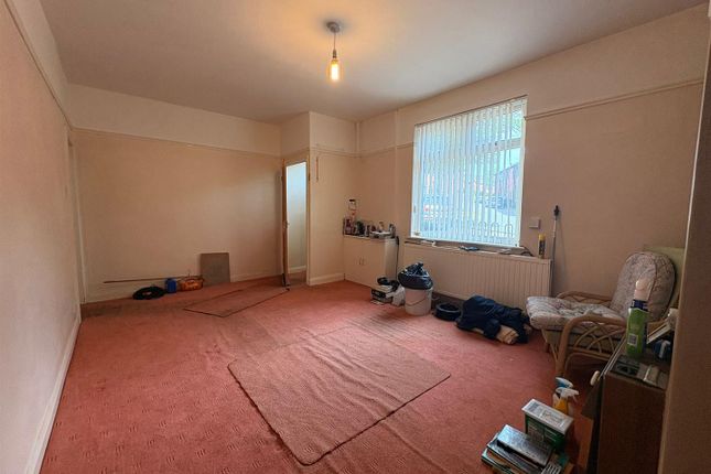 19, Hague Place, Stalybridge photo 4