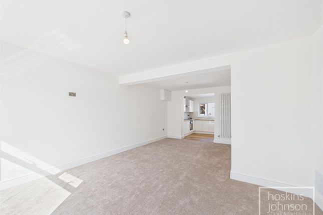 5, Ceiriog Crescent, Pontypridd photo 2