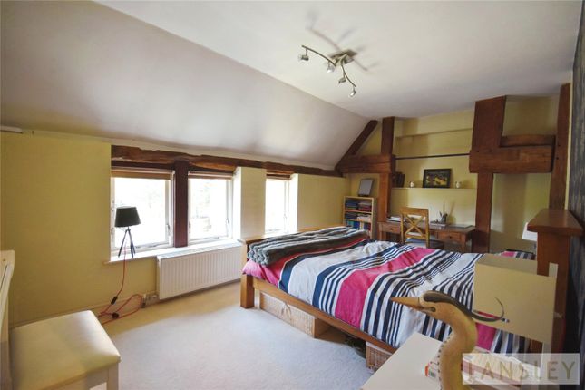 End terrace house for sale in Yew Lane, Reading