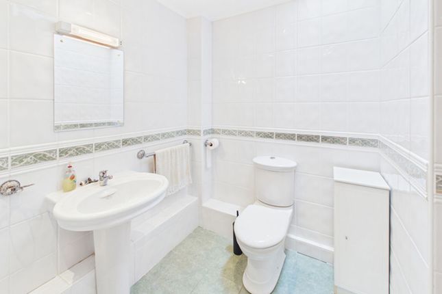 No 47, Hafan Tywi, Carmarthen photo 4