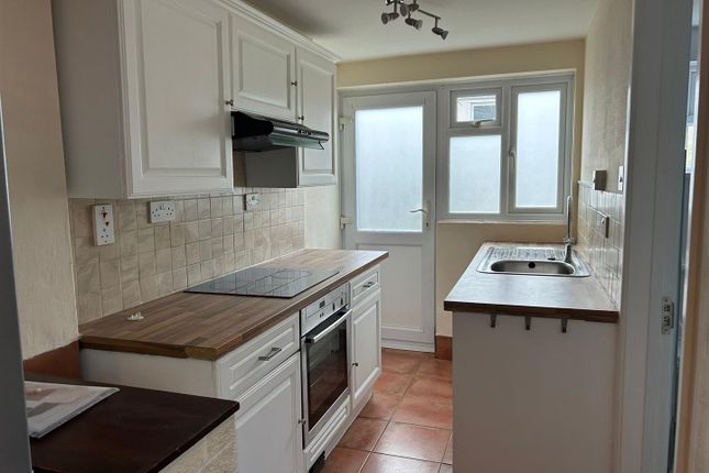 5 Hamwood Terrace, Bishops Hull Hill, Taunton photo 2