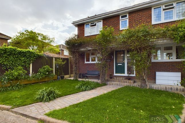 Thumbnail Detached house for sale in Thisselt Road, Canvey Island