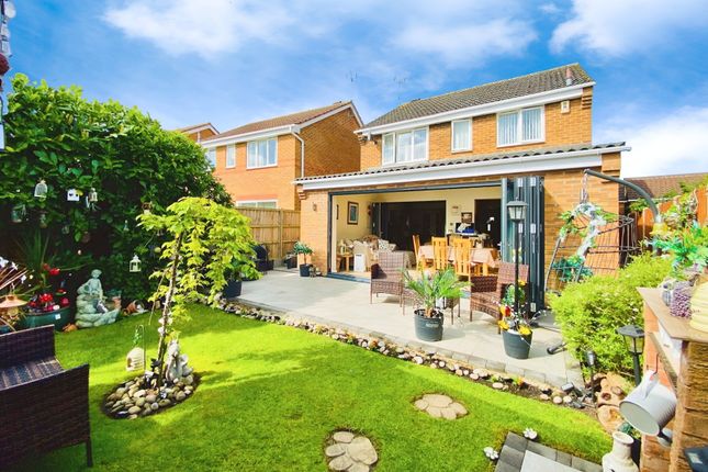 15 Guinevere Way, Leicester photo 2