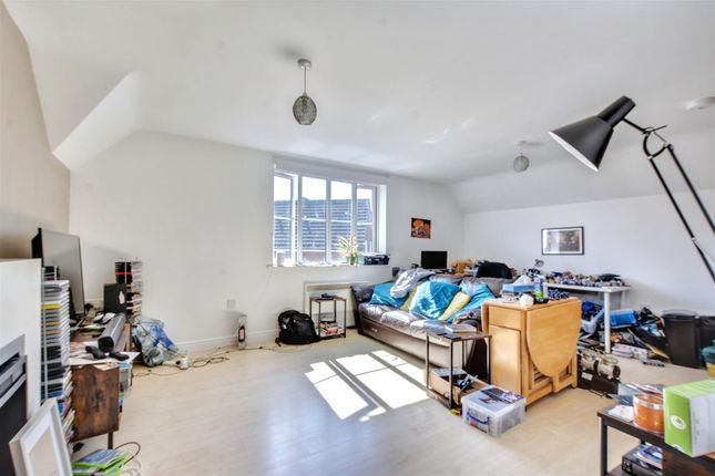 96, Edison Way, Nottingham photo 4