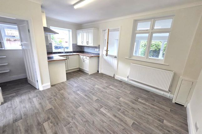 5, Landa Grove, Newark photo 3