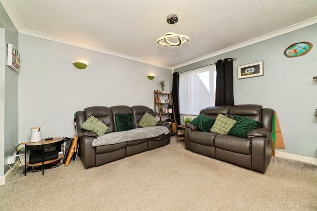 38, Chase Hill Road, Arlesey photo 4
