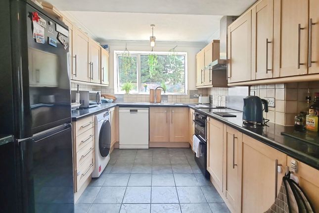 153, Beech Lane, Reading photo 4
