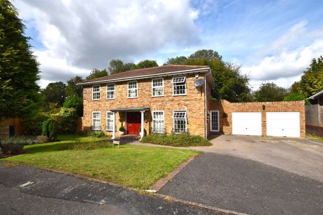 Thumbnail Detached house for sale in Southcote Way, Penn, High Wycombe