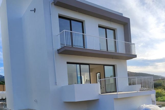 Villa for sale in West Of Kyrenia, Karsiyaka, Cyprus