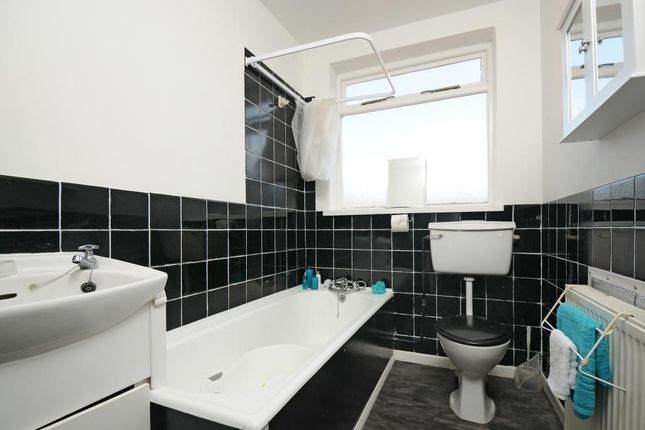 39, Broad Street, Banbury photo 4