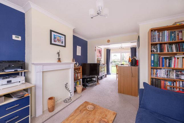 24, Brownlow Lane, Leighton Buzzard photo 5