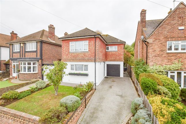 3-bed detached on Parrock Avenue, Gravesend, £330,500