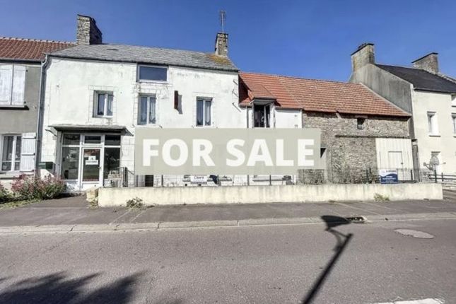Property for sale in Pirou, Basse-Normandie, 50770, France