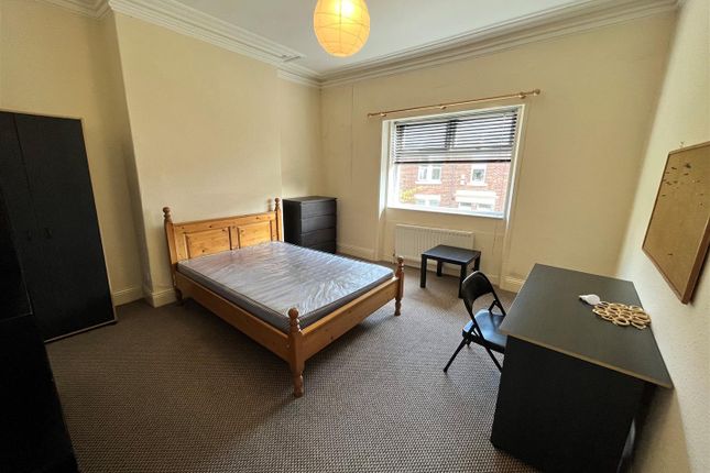 24, Sixth Avenue, Newcastle Upon Tyne photo 3