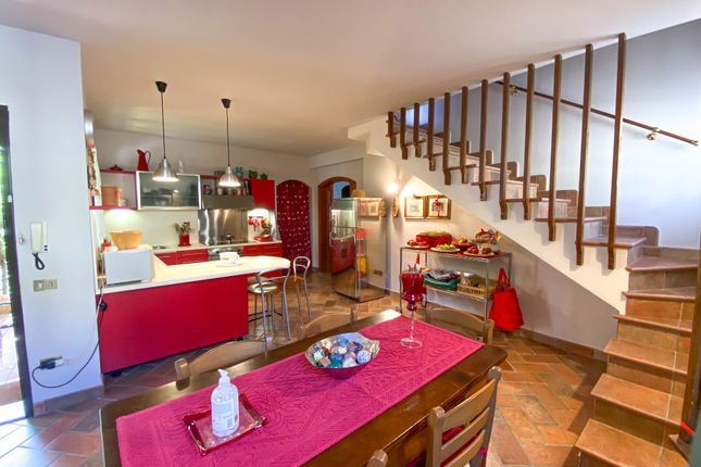 Thumbnail Town house for sale in Via Roma, Montescudaio, Montescudaio, Pisa, Tuscany, Italy