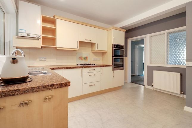 Flat 1, 20 Elmside, Budleigh Salterton photo 4