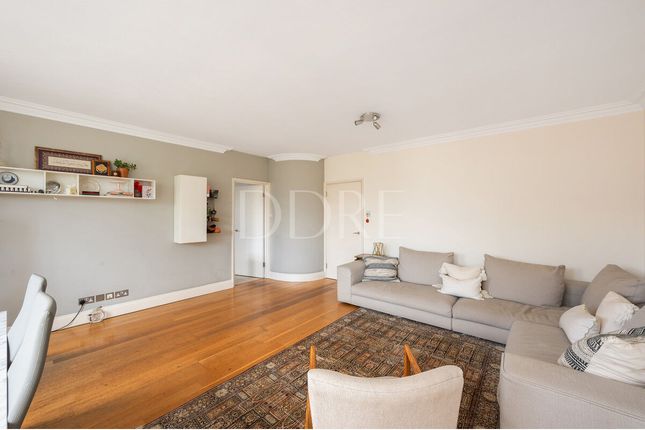 Thumbnail Flat for sale in Marlborough Place, London