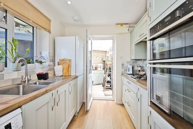 Matching, 5, Walscombe Close, Somerset photo 3