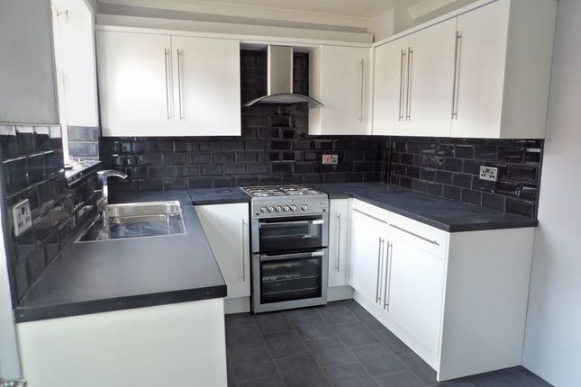 49, Centenary Avenue, South Shields photo 3