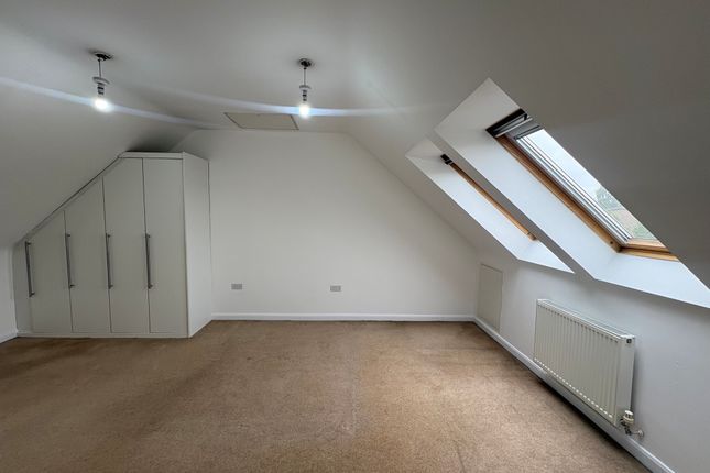 51, Sutton-in-Ashfield photo 5