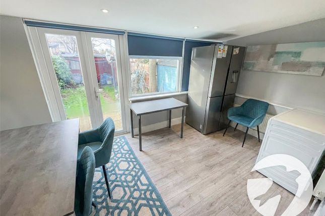 45, Crossbrook Road, London photo 4