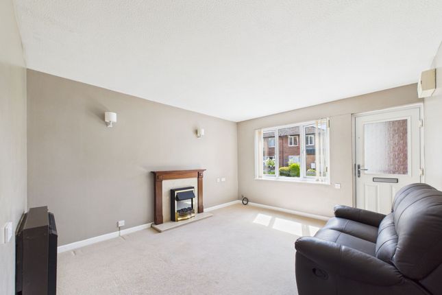 29 Richmond Court, Towcester photo 4