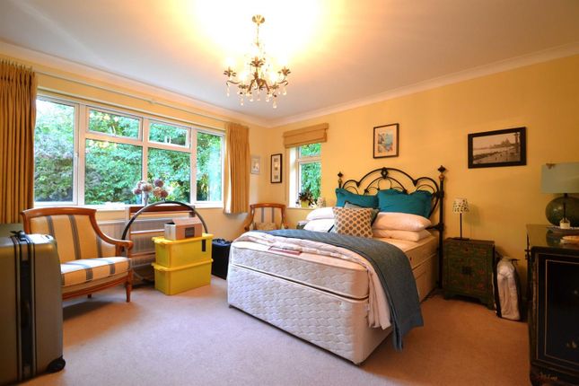 Roke Cottage, Melton Avenue, Storrington photo 4