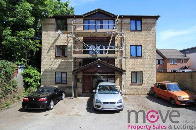 1-bed flat on Flat 8, Millbrook Court Millbrook Street, Cheltenham, £78,000