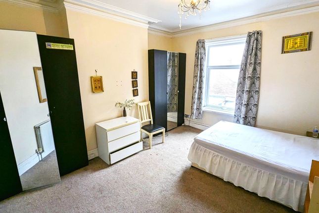 249 Chester Road, Sunderland photo 4