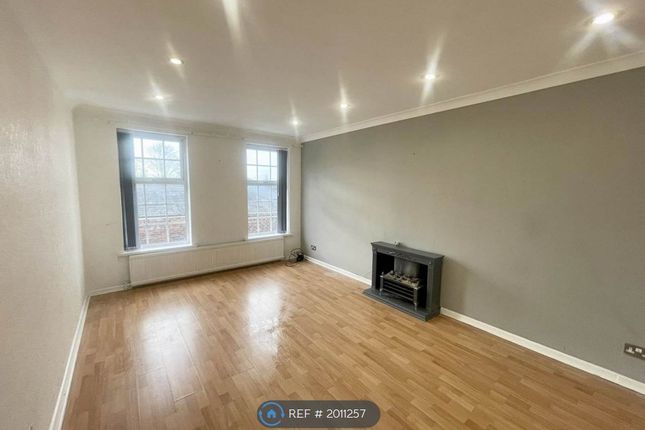 Terraced house to rent in Wentworth Street, Wakefield