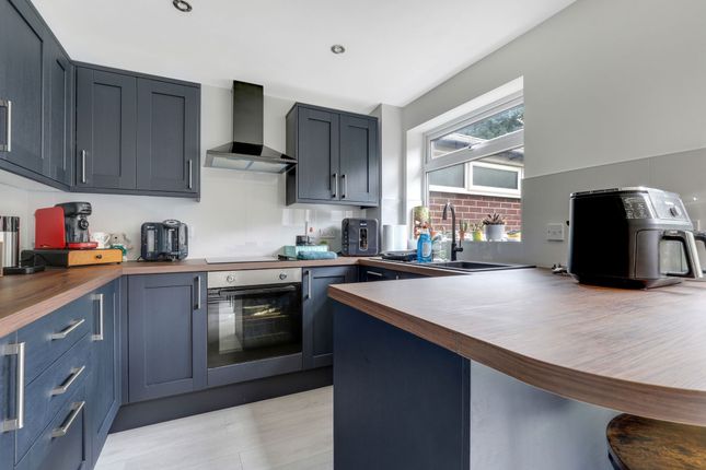 48 Kingsley Drive, Nottingham photo 2
