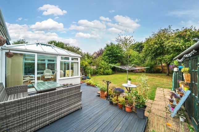 9 Marshall Avenue, Bognor Regis photo 4