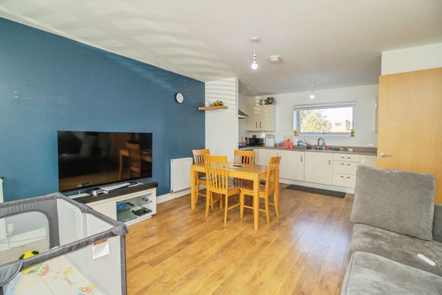 91, Harley Drive, Milton Keynes photo 2