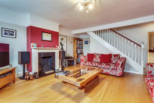 2, Braemar, White Waltham photo 3