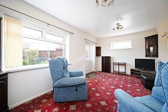 15, Ians Way, Chesterfield photo 4