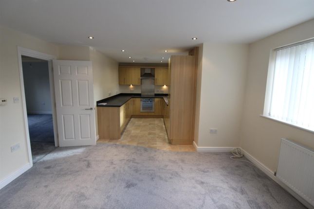 Flat 4, Wimbledon House, Billingham photo 3