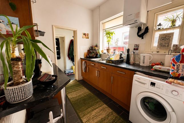 6, Ferriby Terrace, Nottingham photo 3